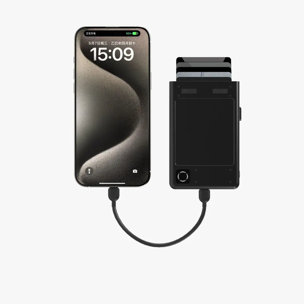 Arezzo - @memorii 5000mAh 3-in-1 Card Holder Powerbank (1).webp